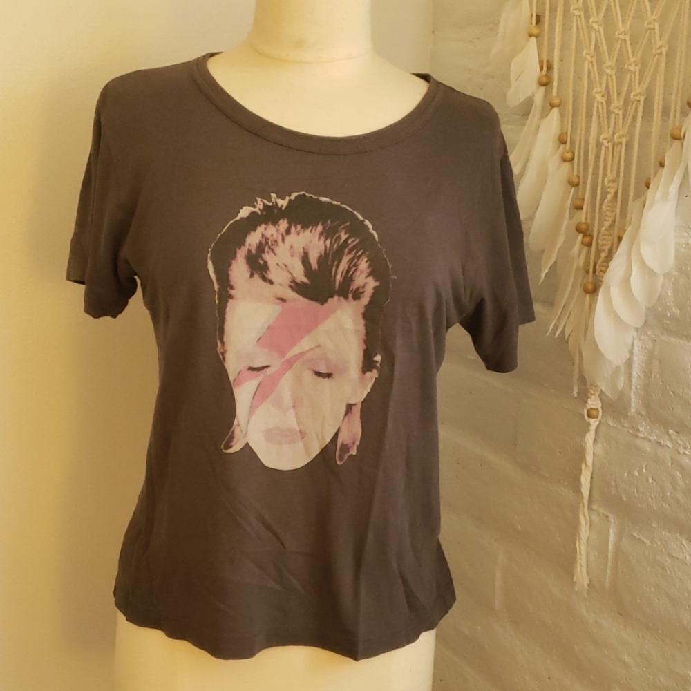 Gray Bowie short sleeve shirt
